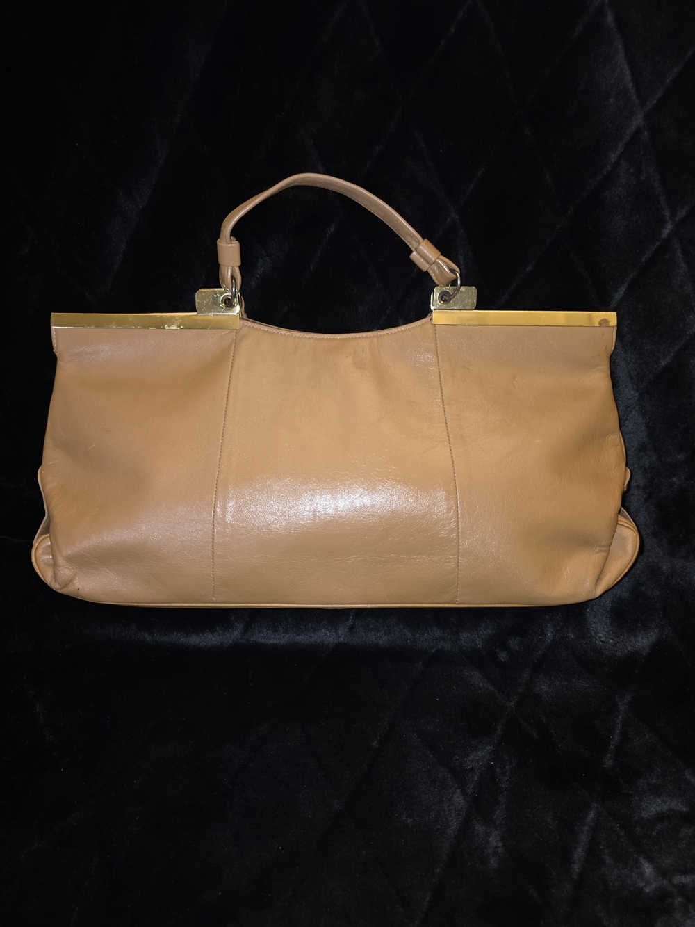 Vintage Classic Tan Leather Shoulder Bag with Gold Trim